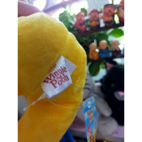 Gấu Pooh tem Disney mới 100%