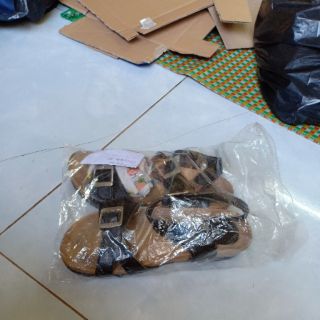 Dép tạ ngọc 150k