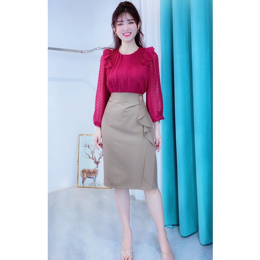 Chân váy bút chì kiểu bèo nhún đính cúc vàng CHUU CV6144