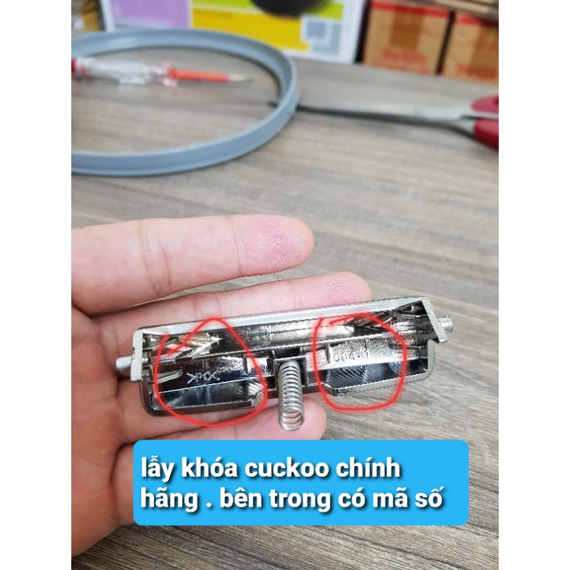 khóa  nắp nồi cơm điện cuckoo  G1030. 1020. 1060  ..... | BigBuy360 - bigbuy360.vn