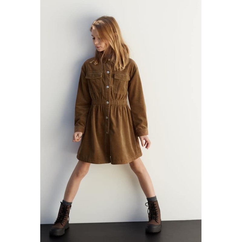 Váy Nhung Bé Gái Cổ Đức Nâu ZR