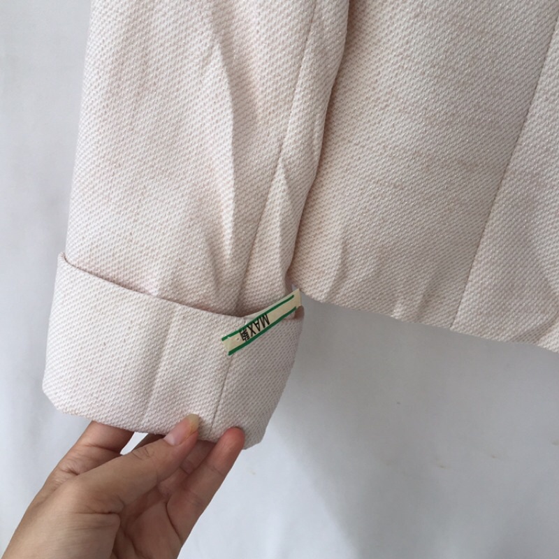 Siêu phẩm blazer Krone mới cen phong cách