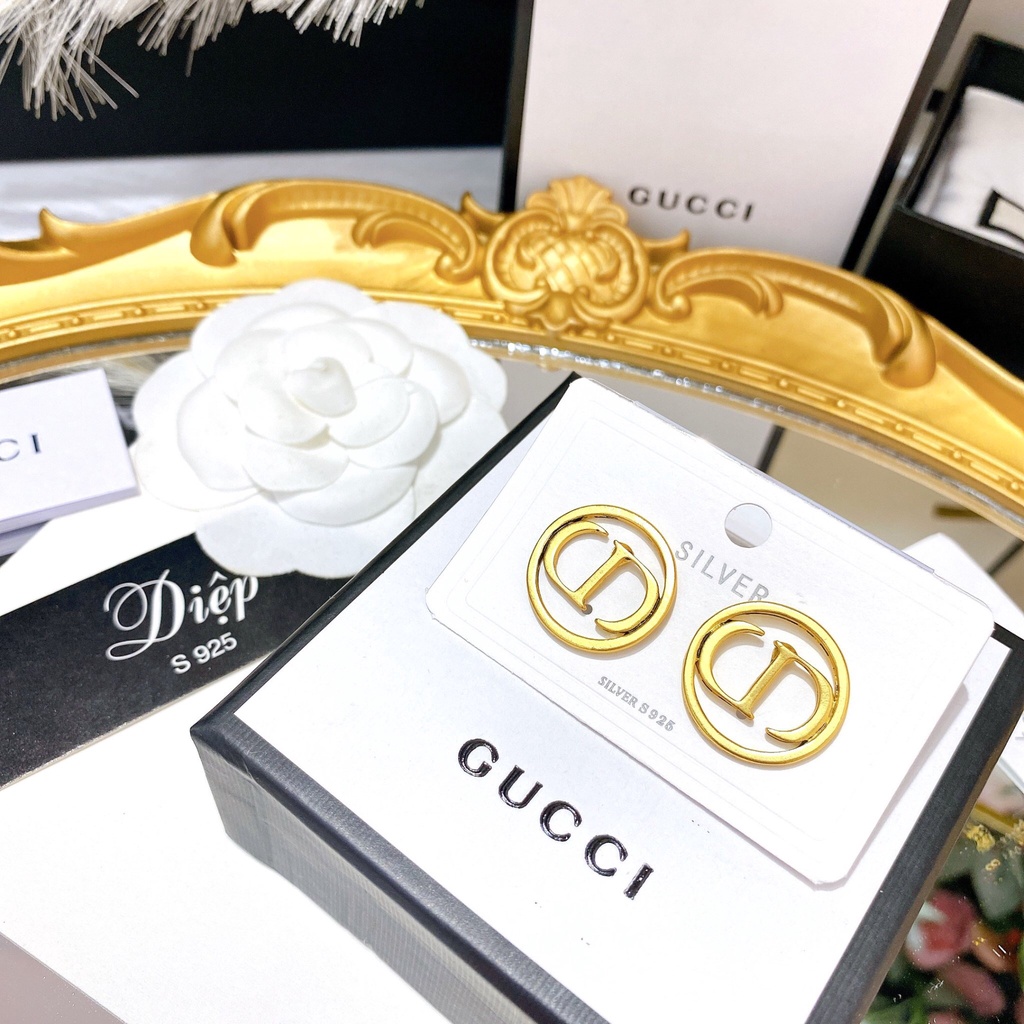 (Nhiều mẫu )Hoa tai C.D thương hiệu