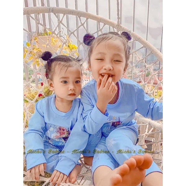 Bộ cotton elsa thu đông siêu xinh cho bé