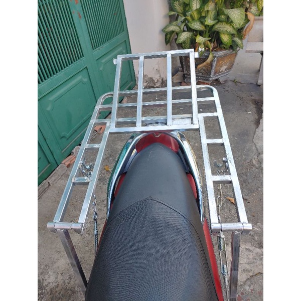 Baga chở hàng mỡ cốp đổ xăng tiện lợi