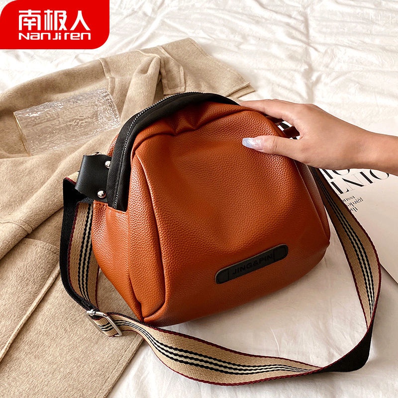 （FREE SHIPPING）Crossbody & Shoulder Women’s handbags Sling bag Tote bag Clutches and wristlet bags 2022