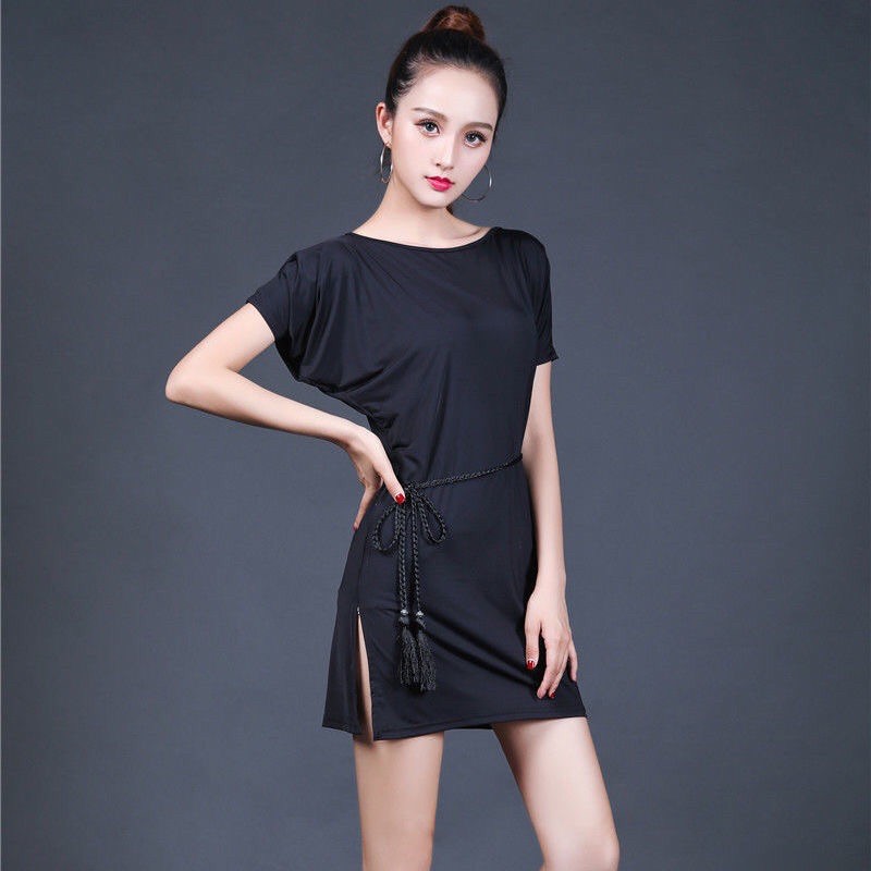 Đầm luyện tập khiêu vũ