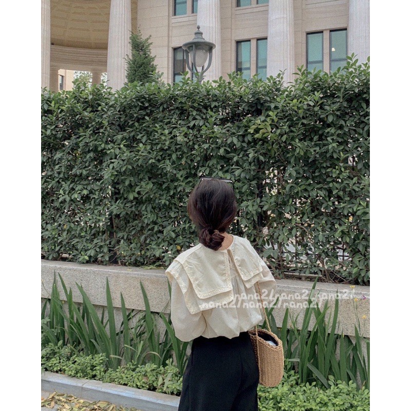 Áo sơ mi cổ tầng vuông