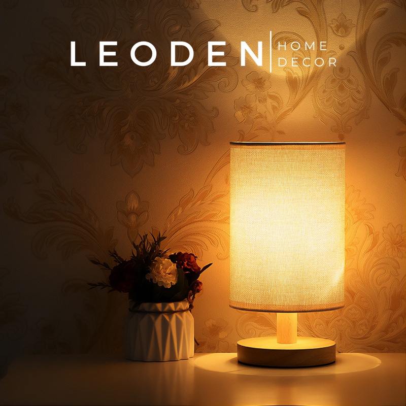 Đèn ngủ đế gỗ hình trụ chao vải lanh, đèn ngủ để bàn trang trí phòng ngủ có hẹn giờ - LEODEN Decor
