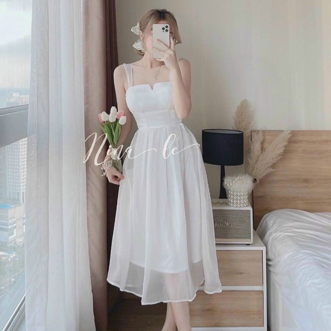 Đầm hai dây sexy phối voan phong cách tiểu thư công chúa sang chảnh