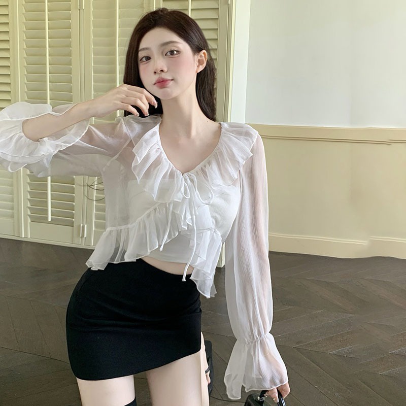 Áo Croptop Tay Loe Dài Phối Bèo Thời Trang