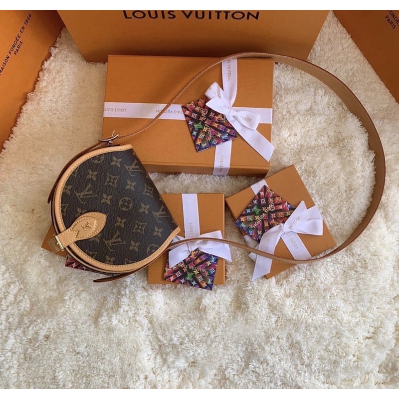 Túi Đeo LOUIS VUITTON