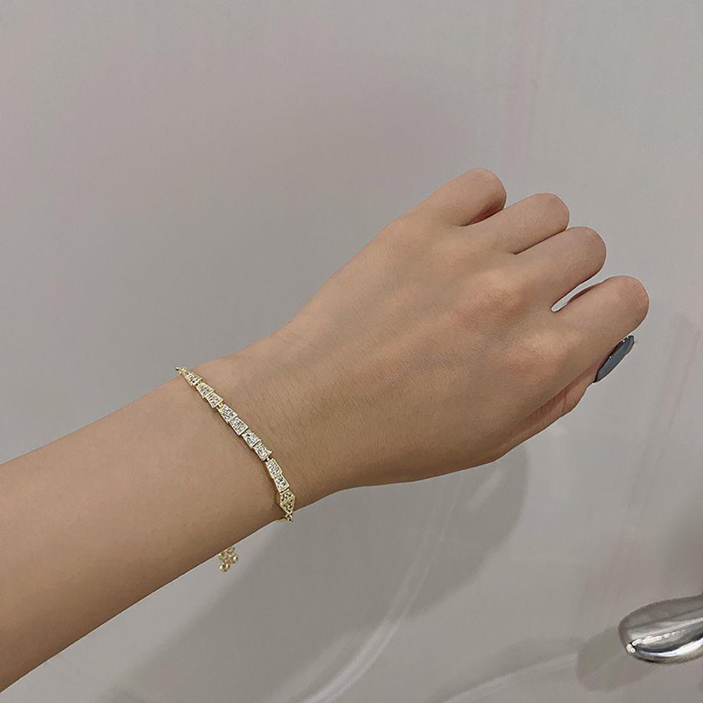 Vòng Tay Hình Rắn Tinh Xảo Có Thể Điều Chỉnh Cho Nữ