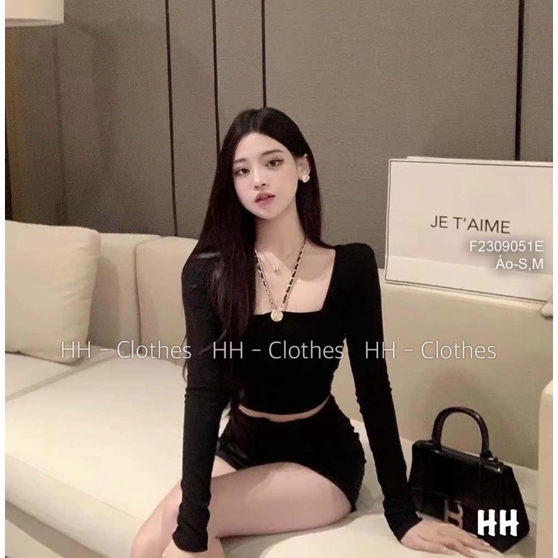 Áo zip đẹp cực kỳ xinh croptop cổ vuông phối dây xích