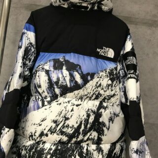 Áo khoác off white