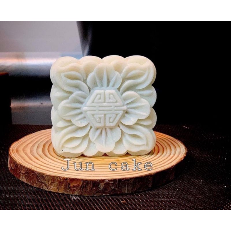 Khuôn trung thu Teflon vuông hoa M2