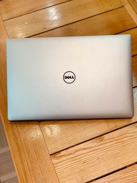 Laptop Dell xps 9550 hàng đẹp như mới cấu hình cao | BigBuy360 - bigbuy360.vn