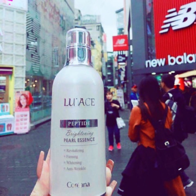 Tinh chất dưỡng trắng da Luvace Brightening Pearl Essence