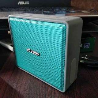 Loa bluetooh chính hãng F&D Fenda W5 màu xanh lá 4.0   ( No.box)