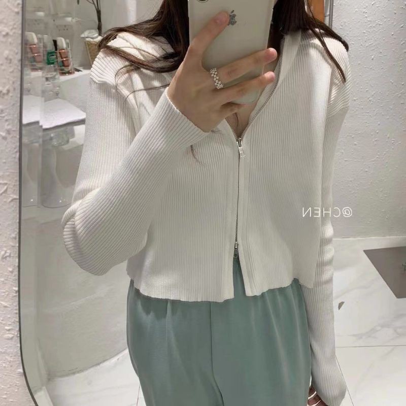 Áo khoác len có nón hàng Qc sẵn hàng | BigBuy360 - bigbuy360.vn