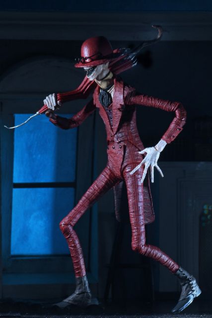 NECA Ultimate Crooked Man có sẵn