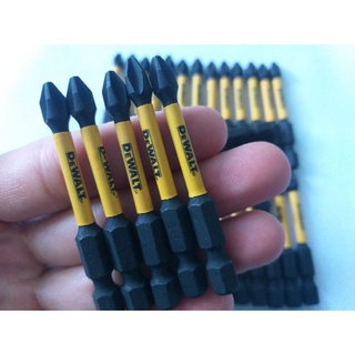 Mũi vít Dewalt đen 5,8 cm
