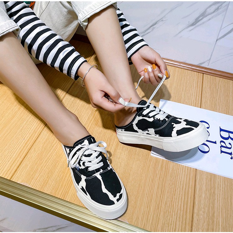 [Mã FAGREEN245 giảm 10% tối đa 30k đơn từ 99k] [ Mẫu Mới 2021 ] Giày Vải Đạp Gót bò sữa 2 Màu Đen - Nâu HOT HOT 2021 | BigBuy360 - bigbuy360.vn