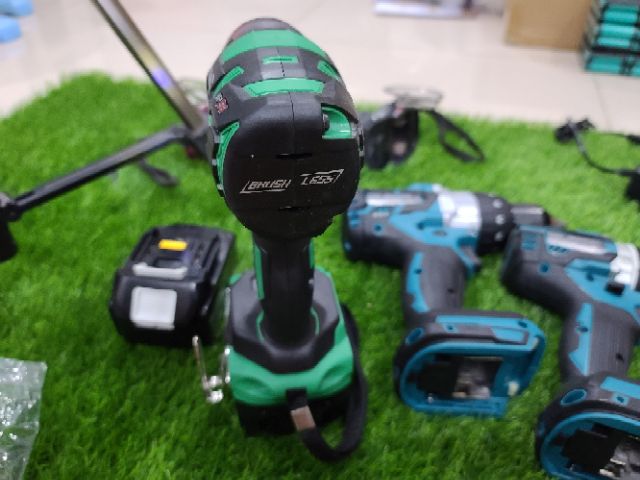 MÁY BULONG METABO-HITACHI