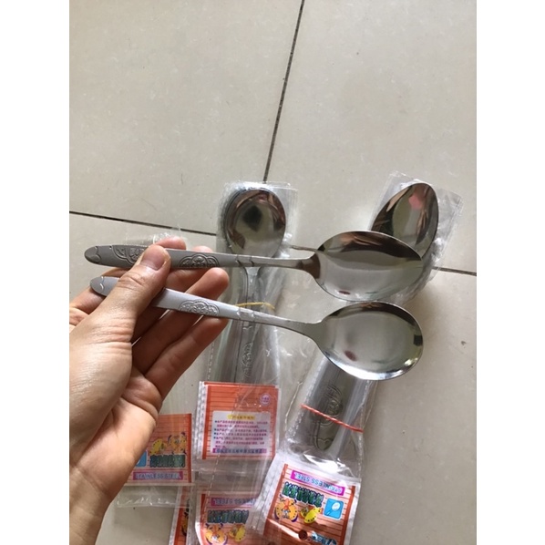 Thìa ăn cơm, thìa súp đầu tròn và đầu nhọn