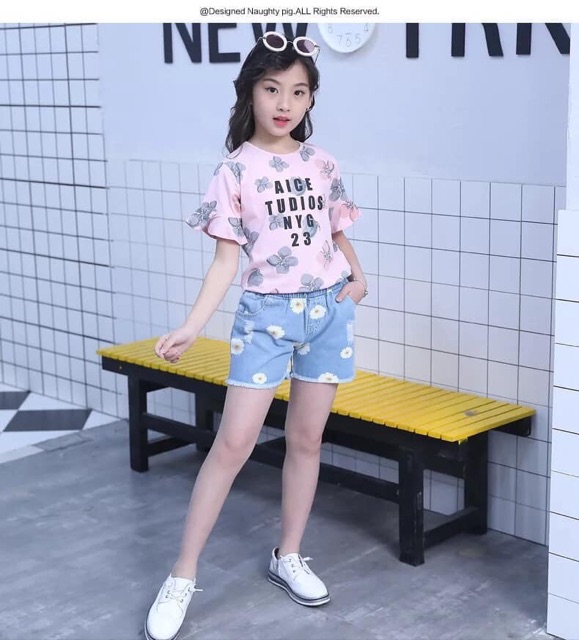 Sét áo hoa quần jean giá chỉ 500k/2bo