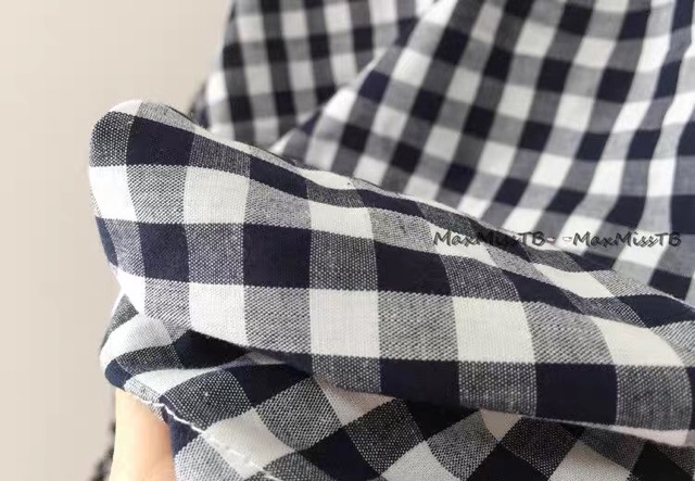 Áo sọc caro hở vai