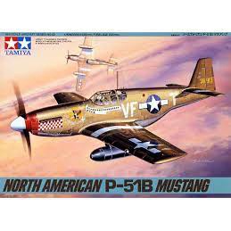 Mô hình máy bay quân sự 1/48 SCALE NORTH AMERICAN P-51B MUSTUNG  61042 TAMIYA