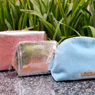 Pouch chính hãng gift đựng mỹ phẩm