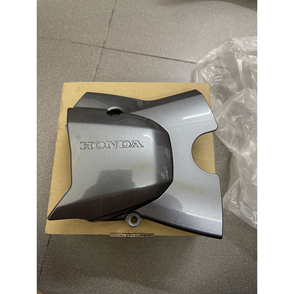 Nắp đuôi cá xe Future mập Future led 125 đời 2012 đến 2022 11360KYZV00 11360KYZG00