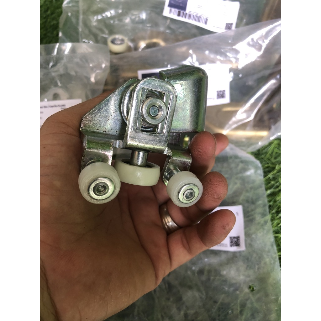 BÁT CỬA LÙA SPRINTER