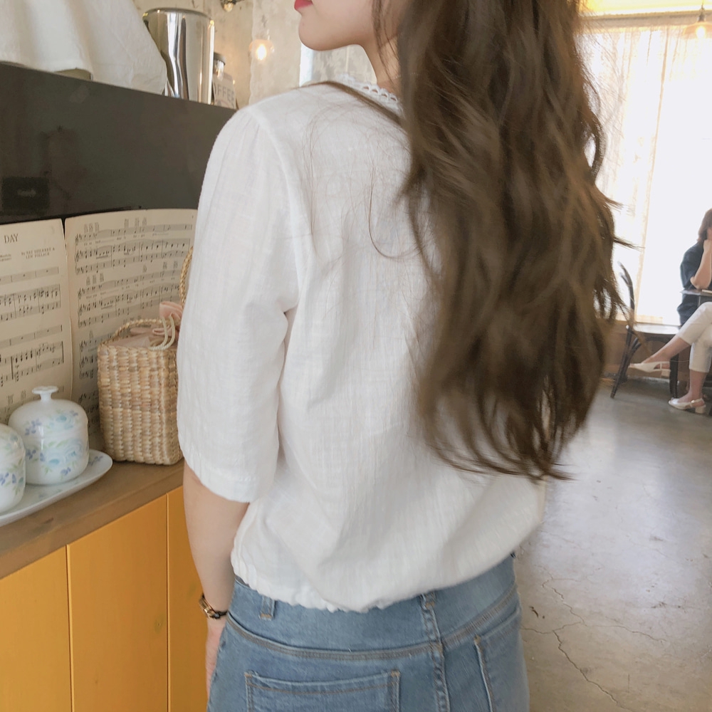 Áo croptop ngắn tay cổ chữ V xinh xắn dành cho nữ 27940