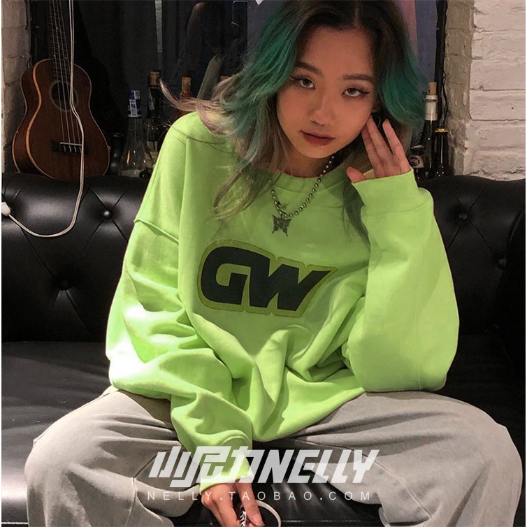 Áo Sweater Nelly Heybig - GW