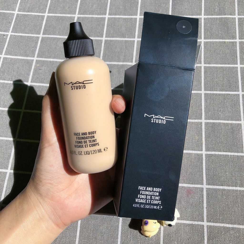 Kem nền MAC Face And Body Foundation 120ml - A4DC | BigBuy360 - bigbuy360.vn