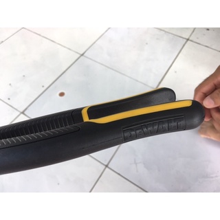 kìm đa năng dewalt