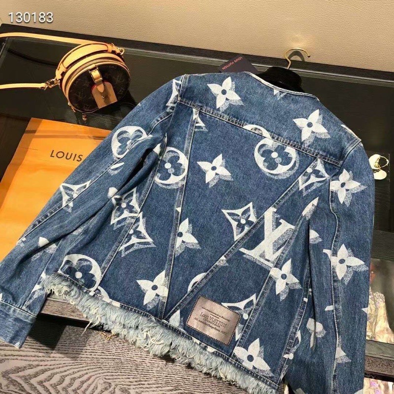 áo khoác bò nữ vải denim in hoạ tiết logo màu sắc thực tế dễ phối đồ louis vuitton LV