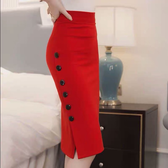 CHÂN VÁY BÚT CHÌ XẺ HÔNG đính cúc