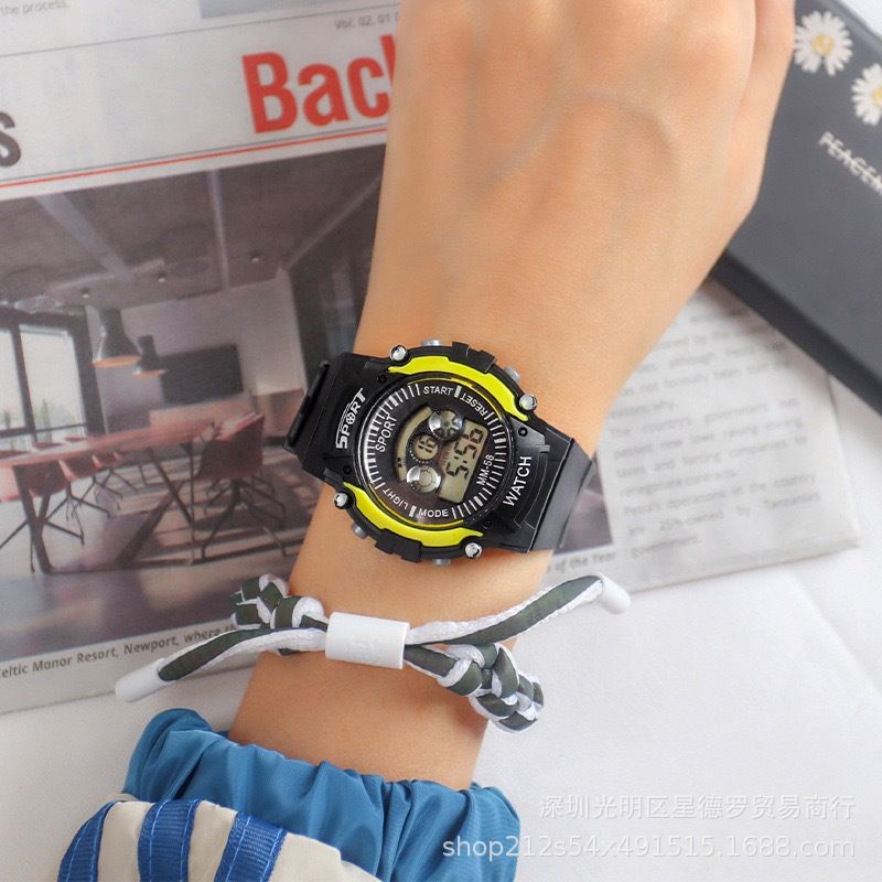 Đồng hồ trẻ em, bé trai bé gái và nam giới phong cách sport điện tử phát sáng thể thao D16