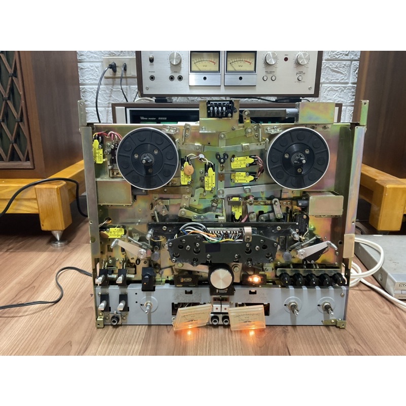 Đầu băng cối AKAI GX-265D xuất sắc