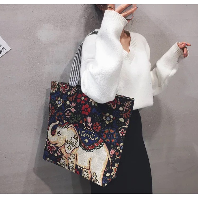 Túi tote vải canvas bao tử thổ cẩm hình voi size to vừa A4 có dây kéo