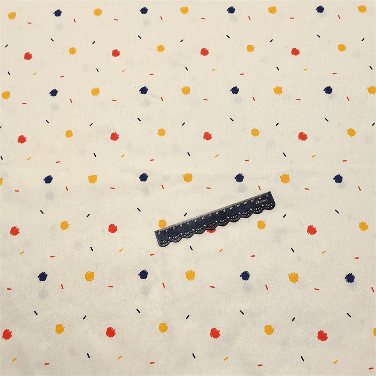 Tấm Vải cotton 60 '' / 160 cm Họa Tiết Trái Tim Nhiều Màu Sắc Dùng May Đồ Em Bé