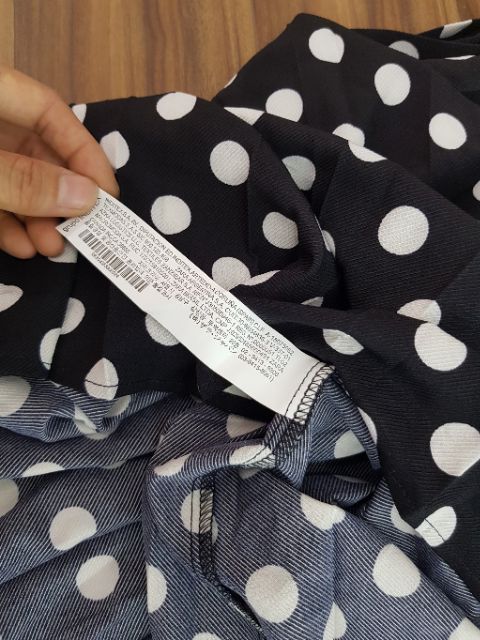 Đầm chấm bi Za ra Pleated Polka Dot Dress