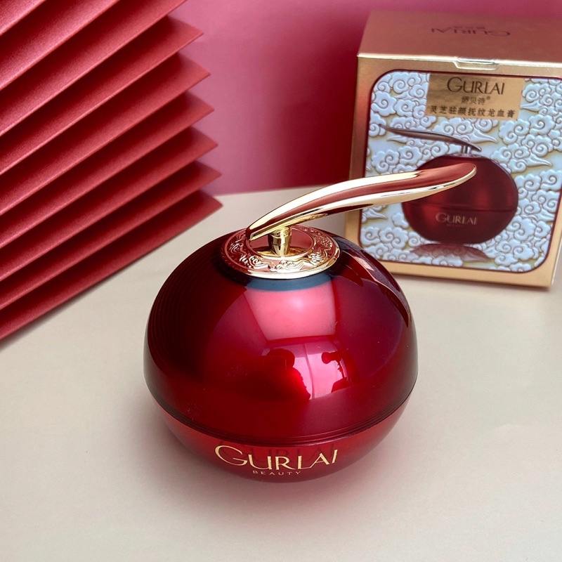 Kem Huyết rồng GURLAI 50g chiết suất nhau thai cừu và cây Huyết rồng