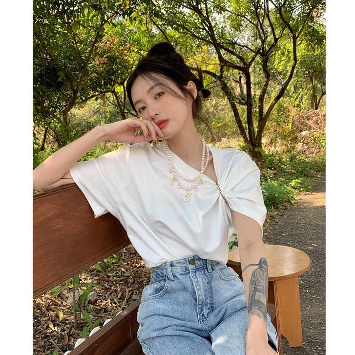 QADCOL Áo Thun Dáng Rộng In Chữ Phối Khóa Kim Loại Thời Trang Cho Nữ