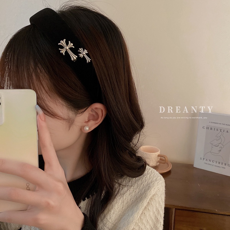 Băng Đô Cài Tóc Vải Nhung Hình Đầu Lâu Phong Cách Retro Hàn Quốc