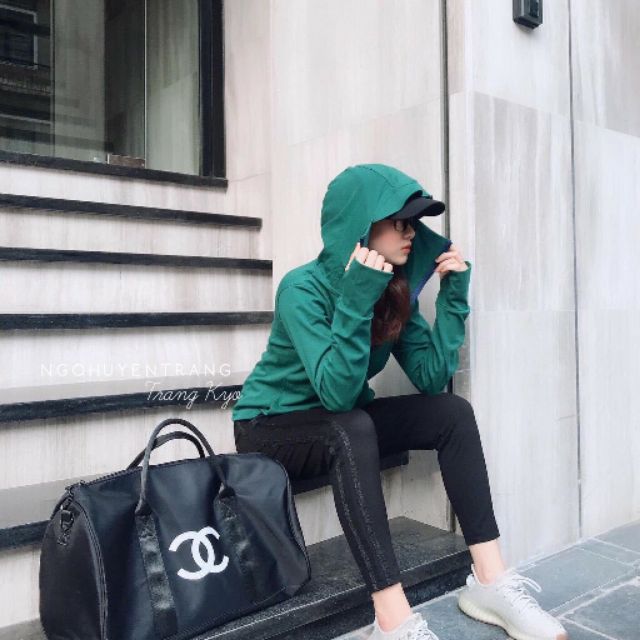 Quần jogger kim tuyến